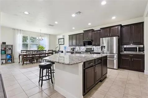 3254 Landing View Tavares FL 32778