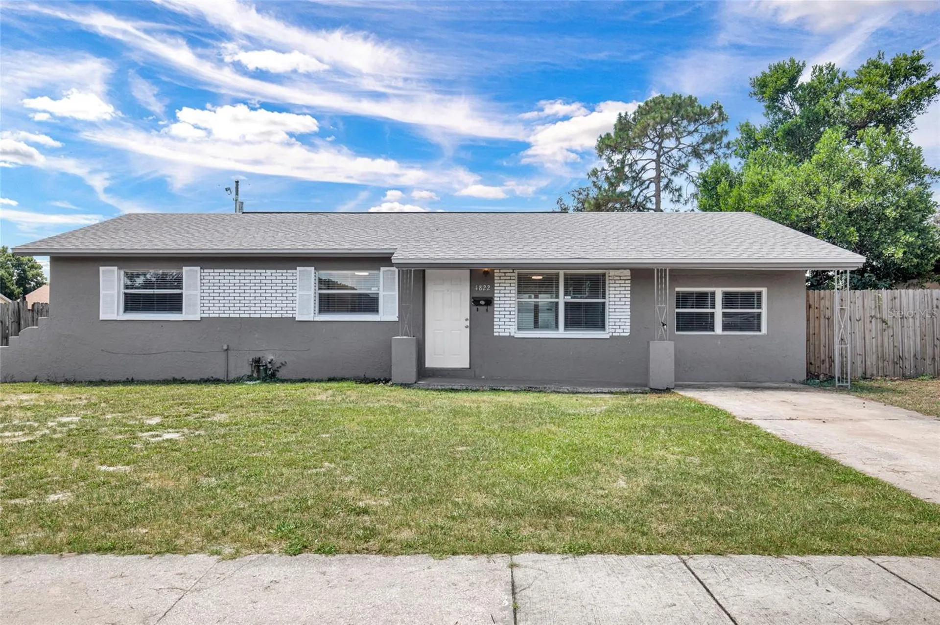 4822 Okeefe Street Orlando FL 32808