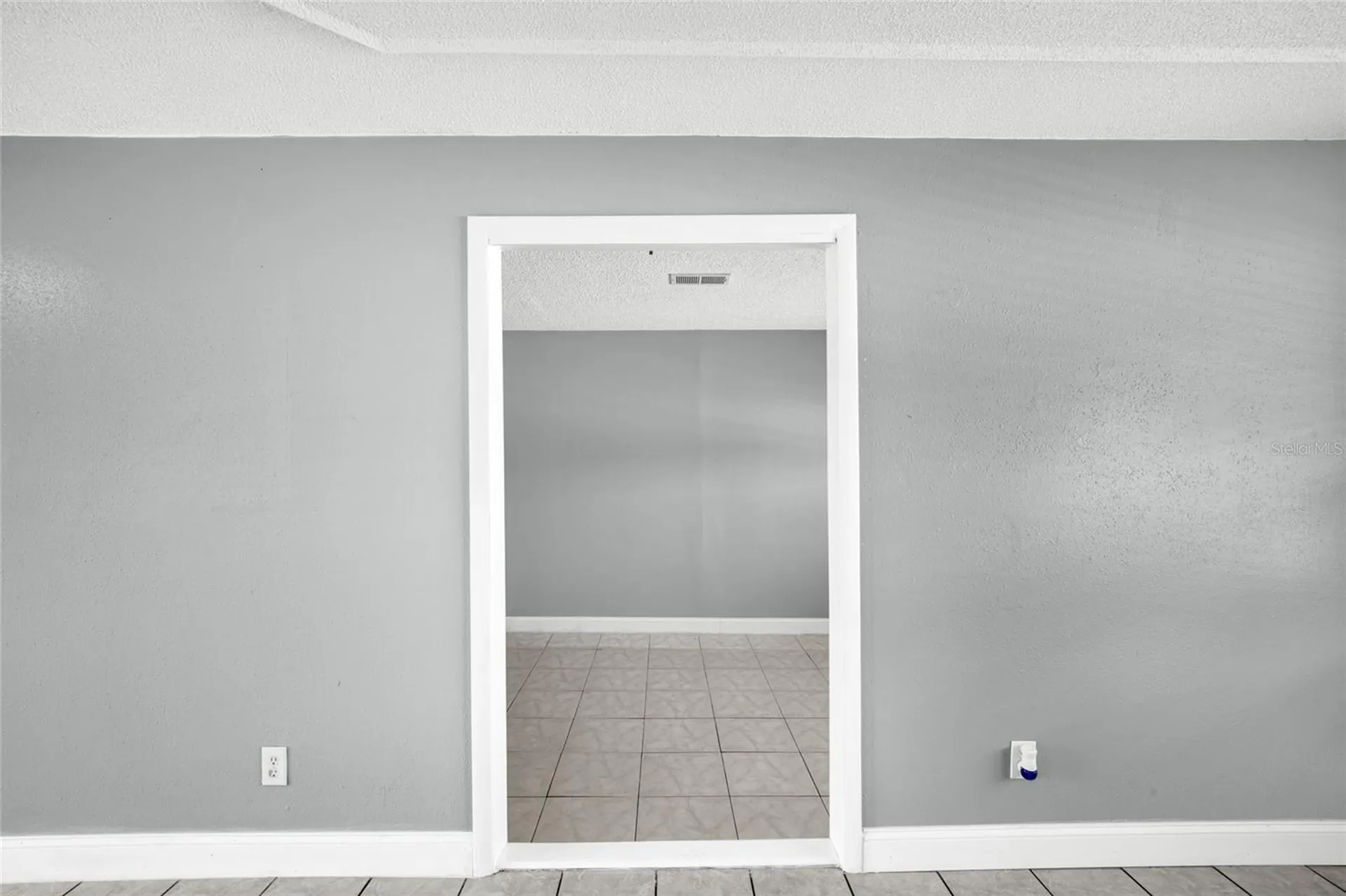 4822 Okeefe Street Orlando FL 32808