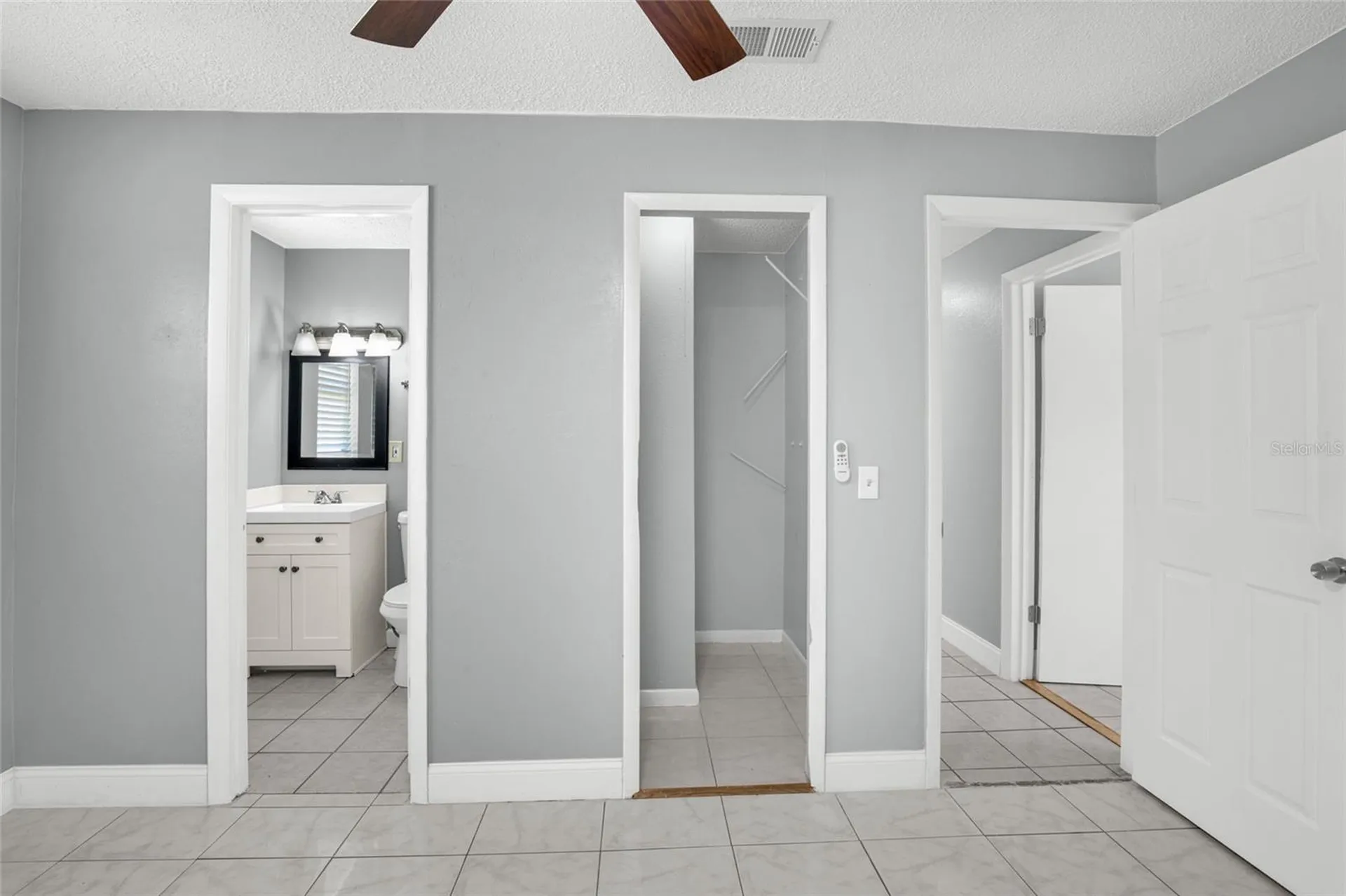 4822 Okeefe Street Orlando FL 32808