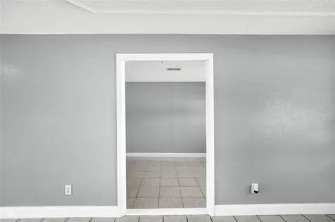 4822 Okeefe Street Orlando FL 32808