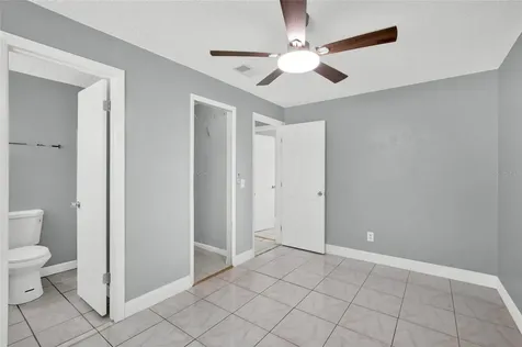 4822 Okeefe Street Orlando FL 32808