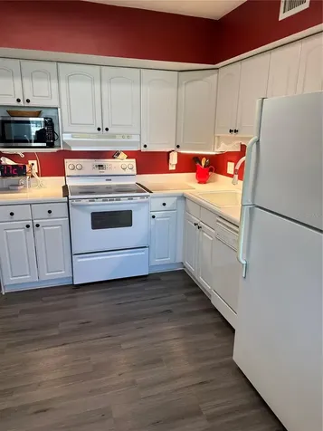 2448 Columbia Drive Clearwater FL 33763