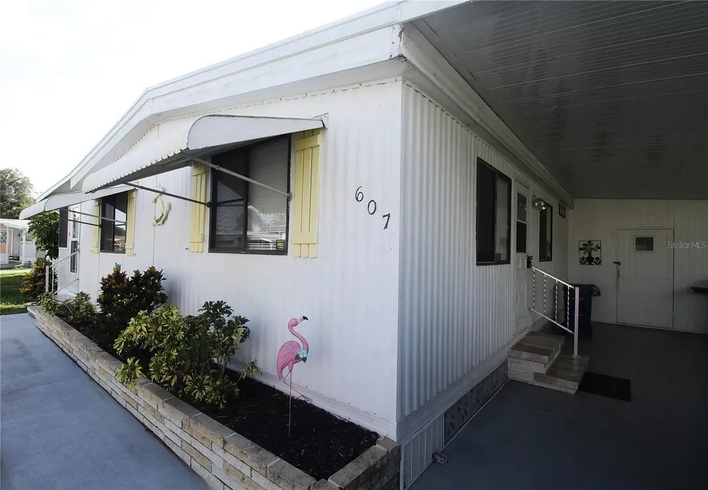 607 Cervina Drive Venice FL 34285
