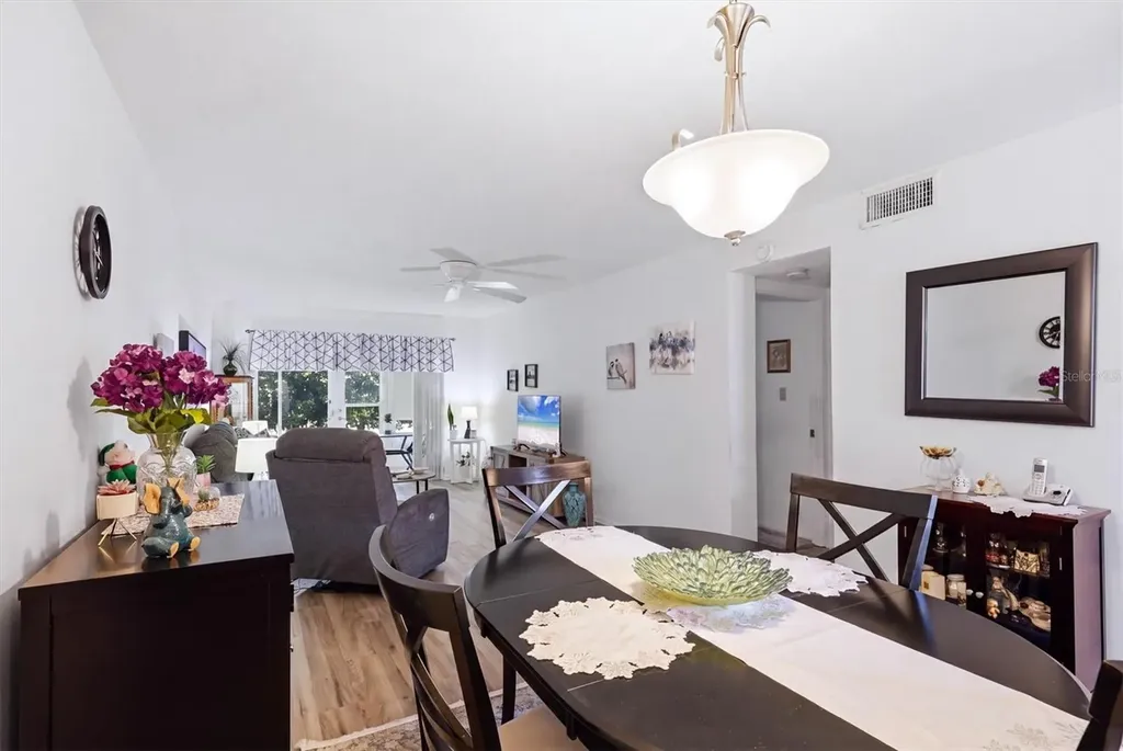 3950 Roxane Boulevard Sarasota FL 34235