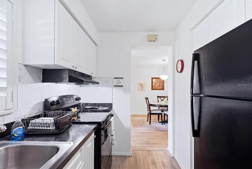 3950 Roxane Boulevard Sarasota FL 34235