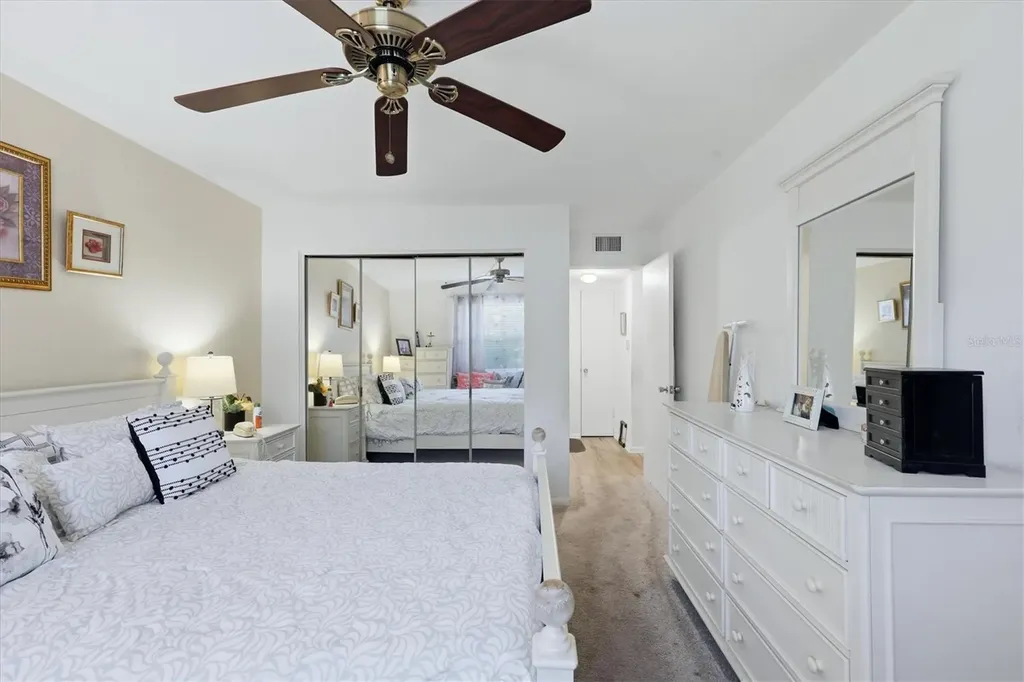 3950 Roxane Boulevard Sarasota FL 34235