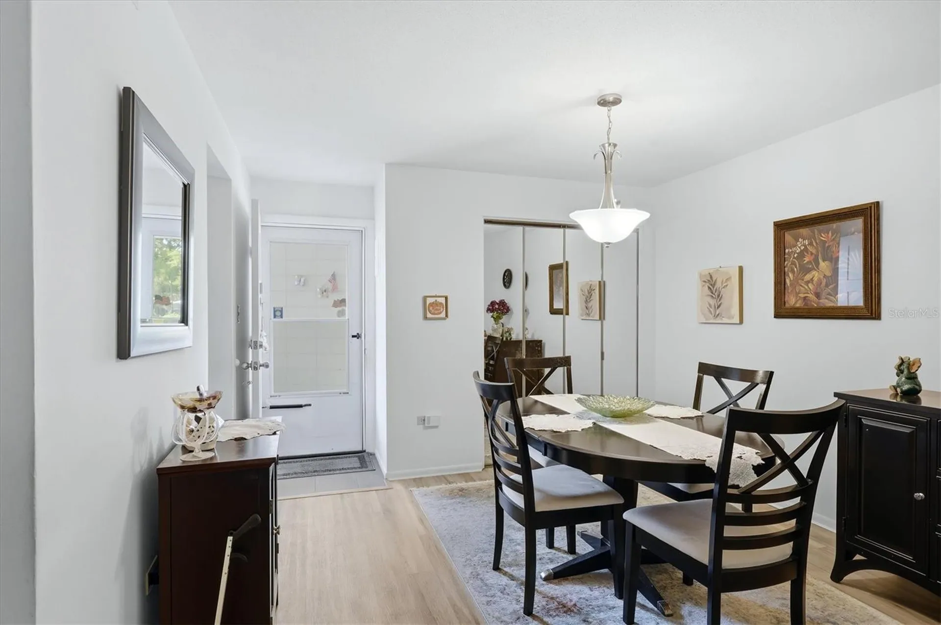 3950 Roxane Boulevard Sarasota FL 34235