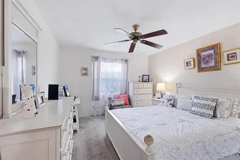 3950 Roxane Boulevard Sarasota FL 34235