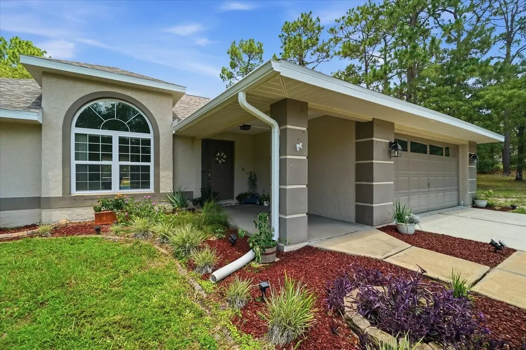 2877 W Axelwood Drive Beverly Hills FL 34465