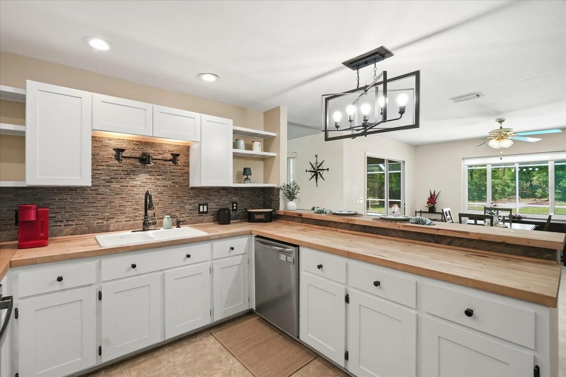 2877 W Axelwood Drive Beverly Hills FL 34465