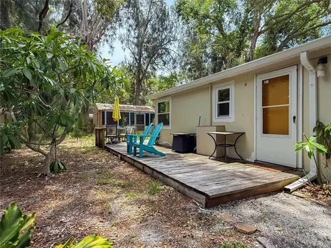 725 New York Street Clearwater FL 33756