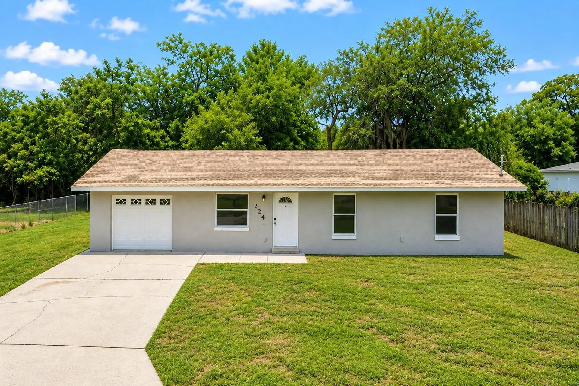 324 Queen Avenue Oviedo FL 32765