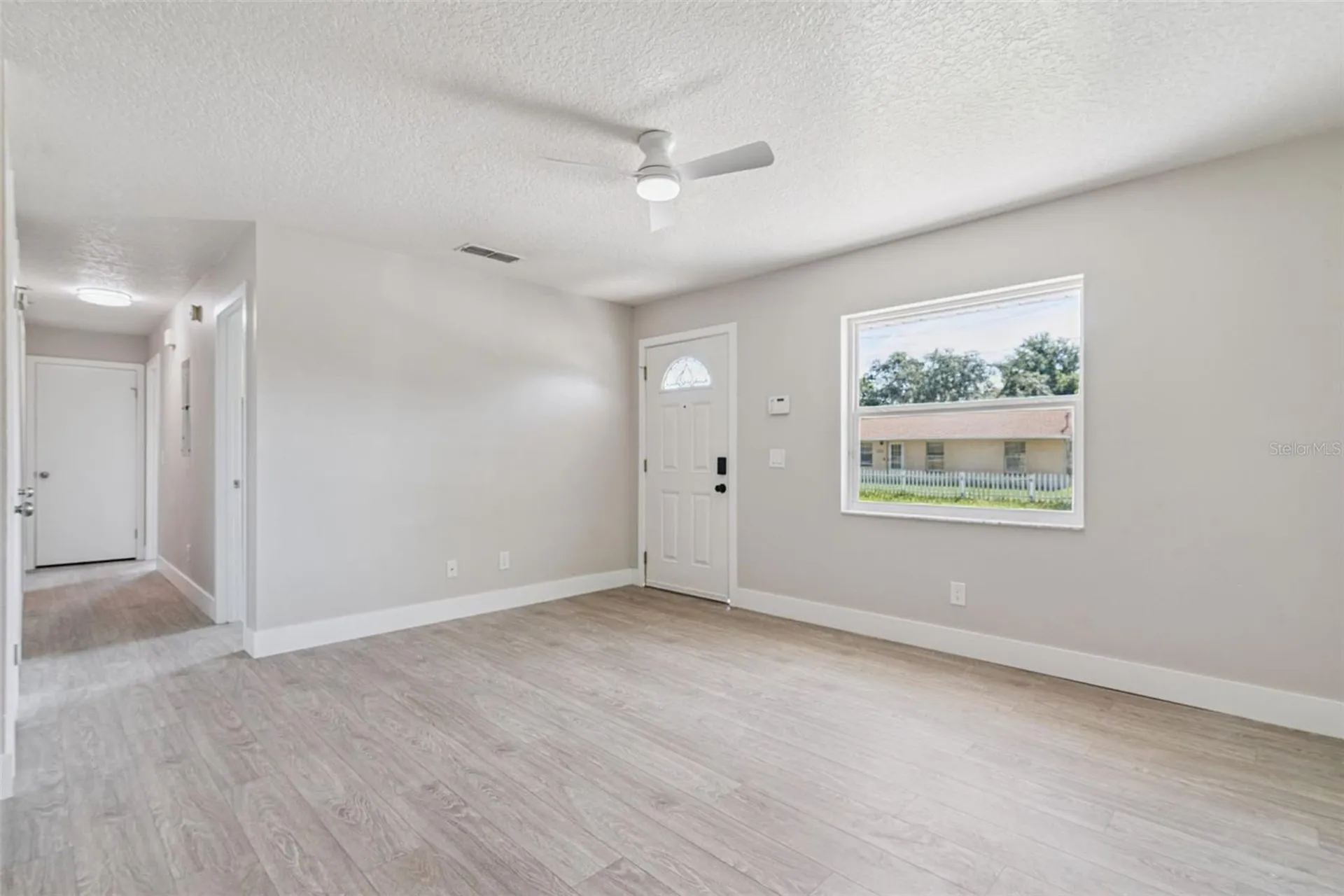324 Queen Avenue Oviedo FL 32765