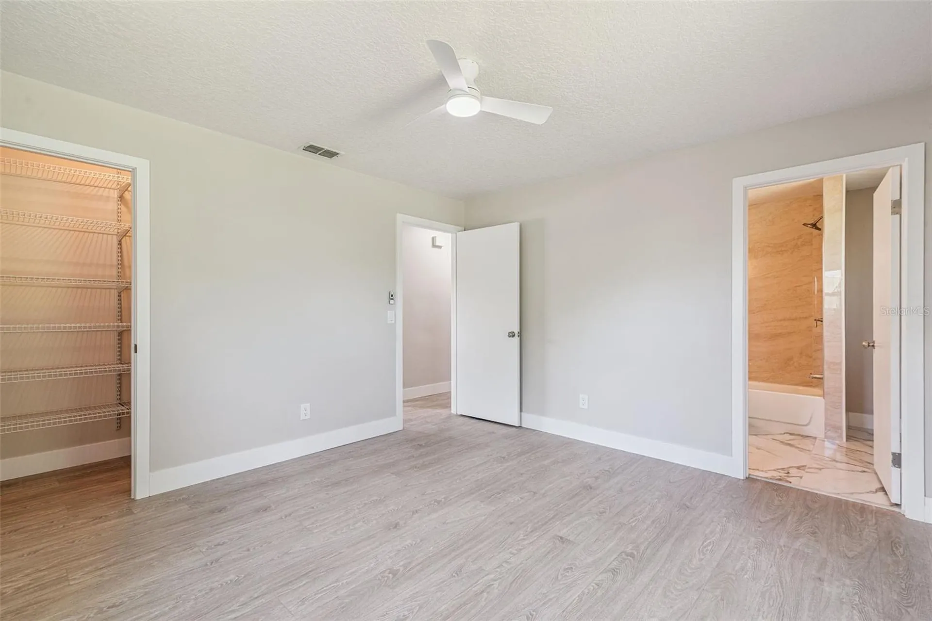 324 Queen Avenue Oviedo FL 32765