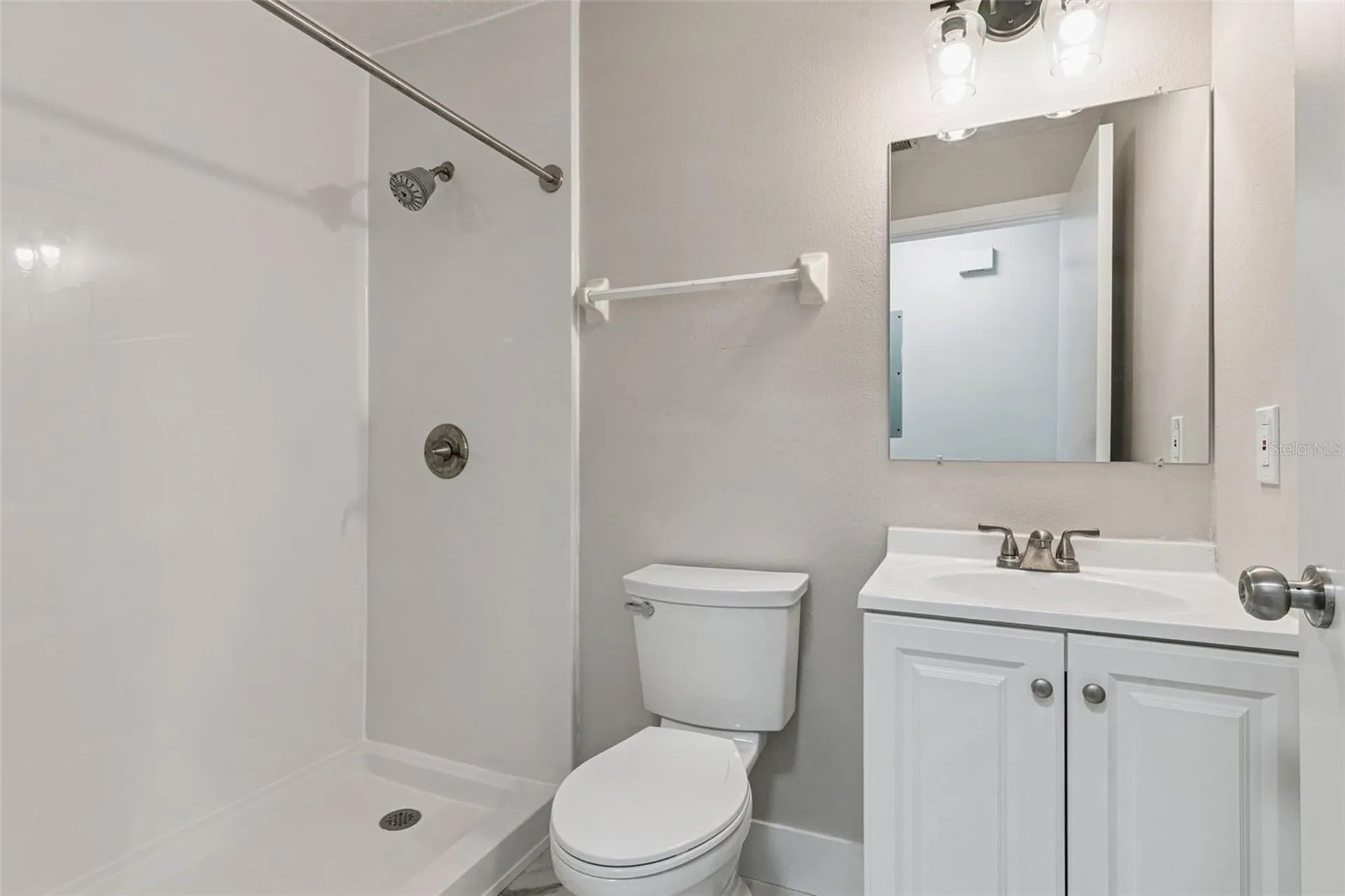 324 Queen Avenue Oviedo FL 32765