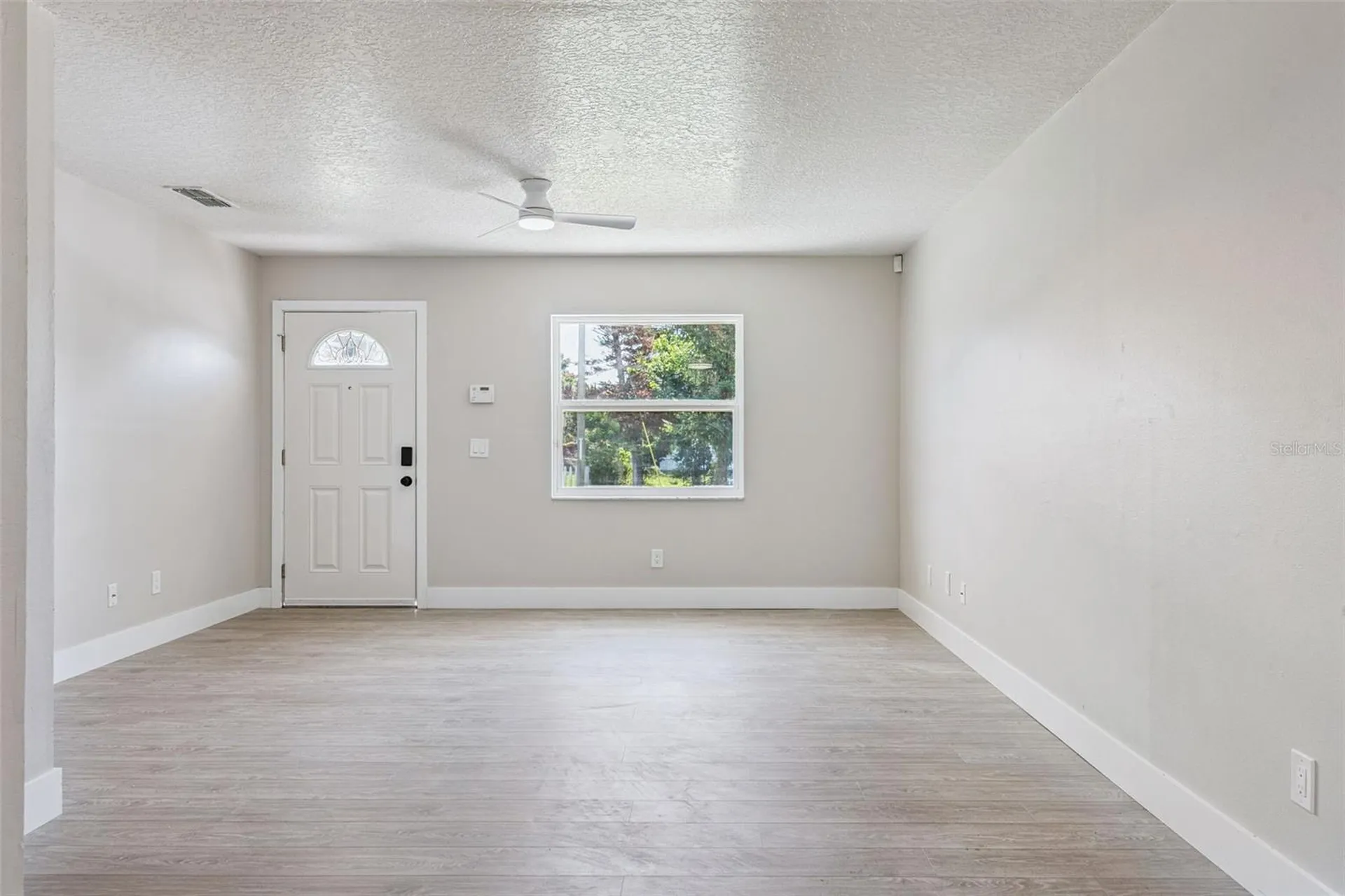 324 Queen Avenue Oviedo FL 32765