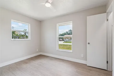 324 Queen Avenue Oviedo FL 32765