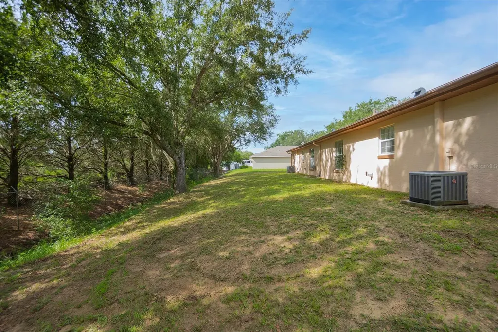 10407 S Drew Bryant Circle Floral City FL 34436