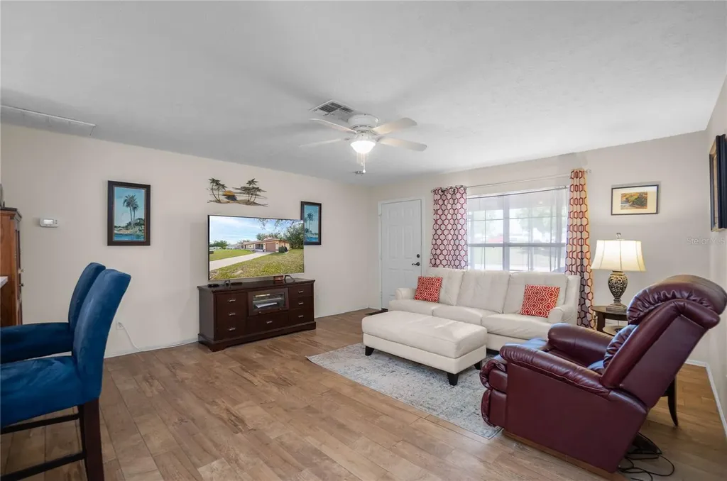 10407 S Drew Bryant Circle Floral City FL 34436