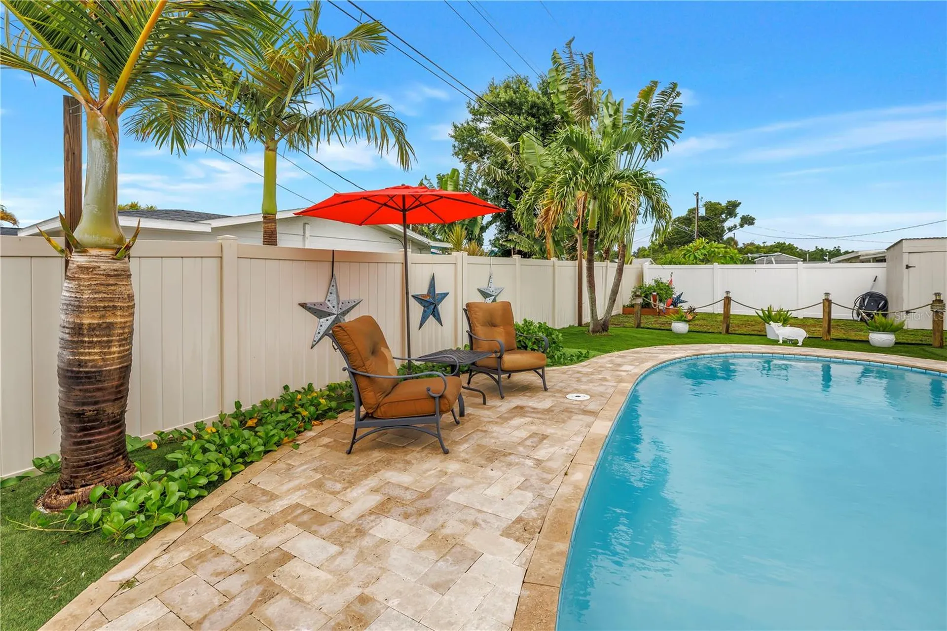 5891 33rd Avenue N St Petersburg FL 33710
