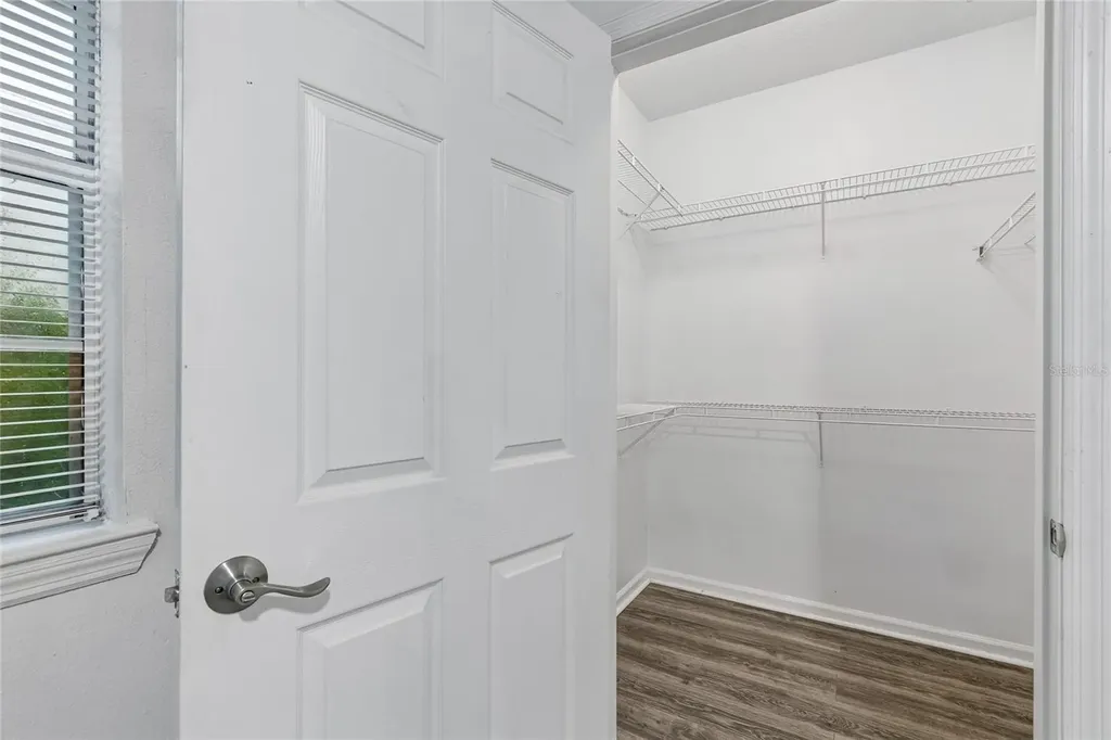 5211 Bay Club Circle Tampa FL 33607