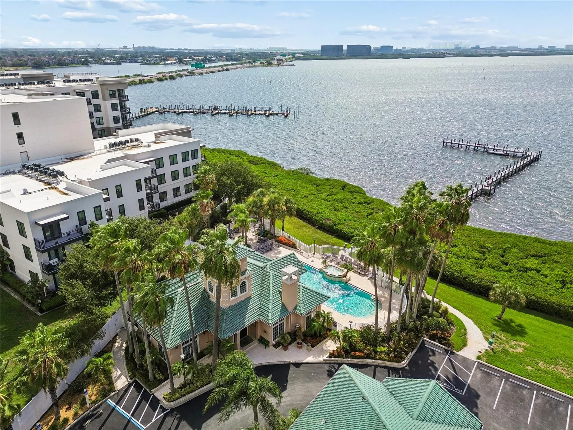 5211 Bay Club Circle Tampa FL 33607