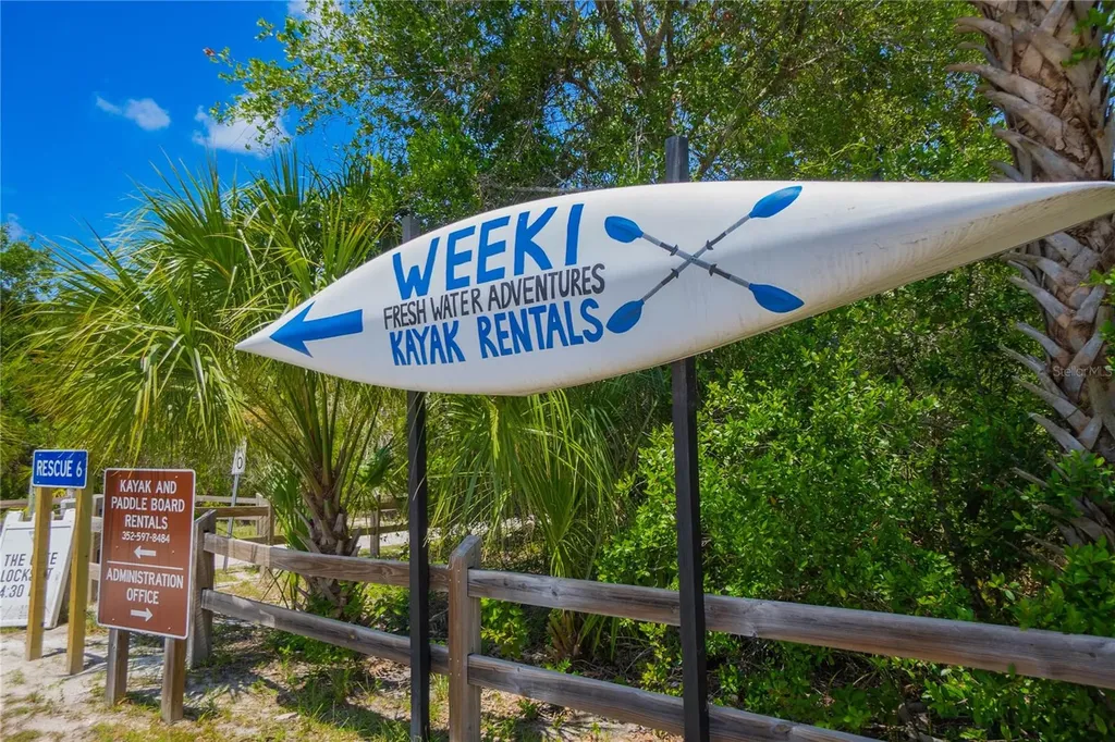 10446 Scenic Lake Drive Weeki Wachee FL 34613