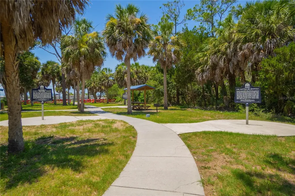 10446 Scenic Lake Drive Weeki Wachee FL 34613
