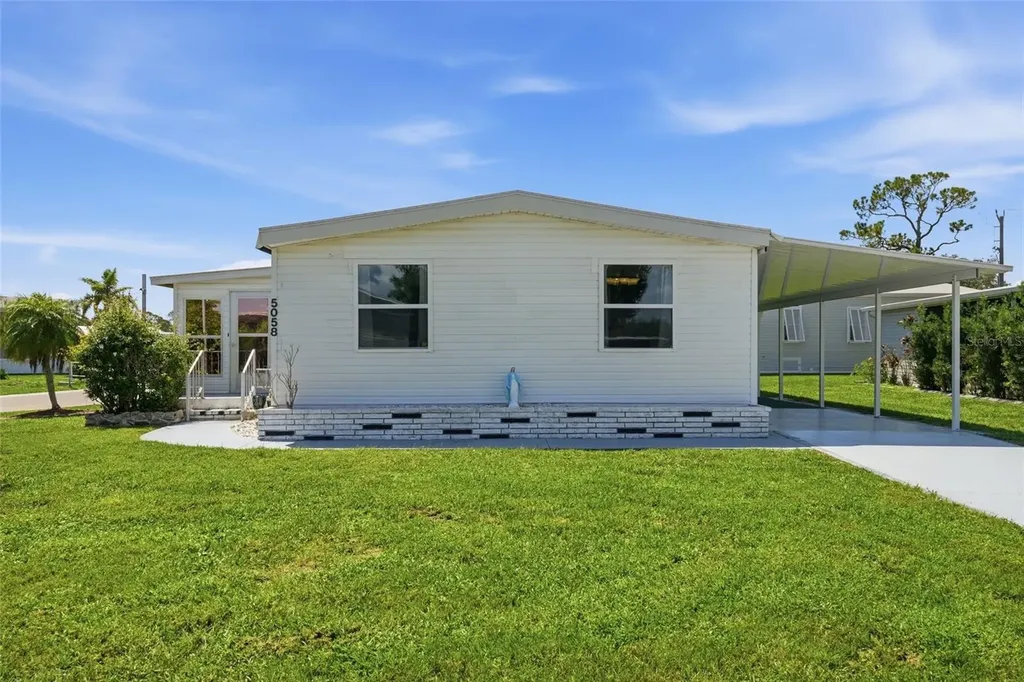 5058 Palena Boulevard North Port FL 34287