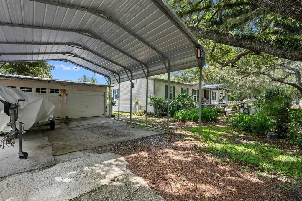 34945 Buck Road Zephyrhills FL 33541