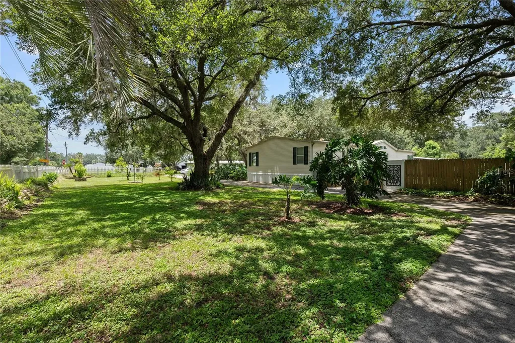 34945 Buck Road Zephyrhills FL 33541