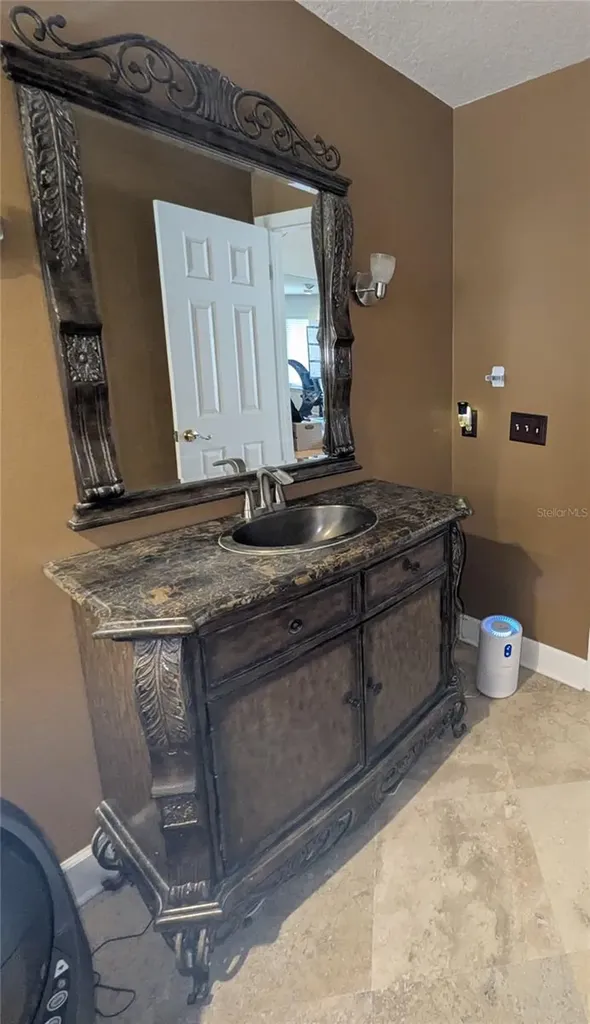2041 Crowley Circle W Longwood FL 32779