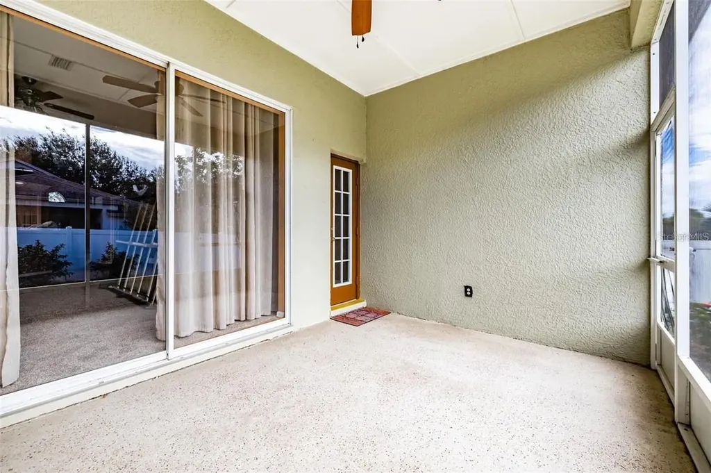 405 Fern Gulley Drive Seffner FL 33584