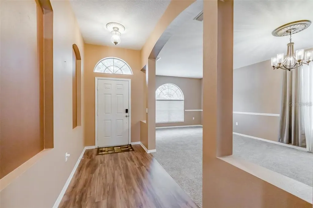 405 Fern Gulley Drive Seffner FL 33584