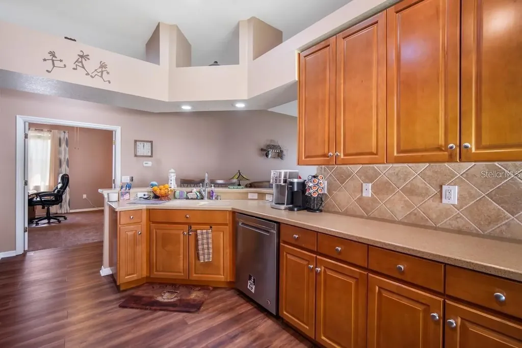 405 Fern Gulley Drive Seffner FL 33584