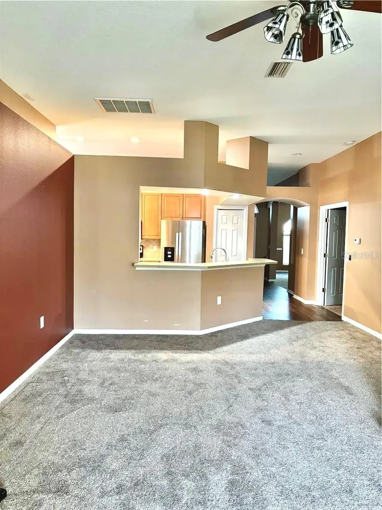 405 Fern Gulley Drive Seffner FL 33584