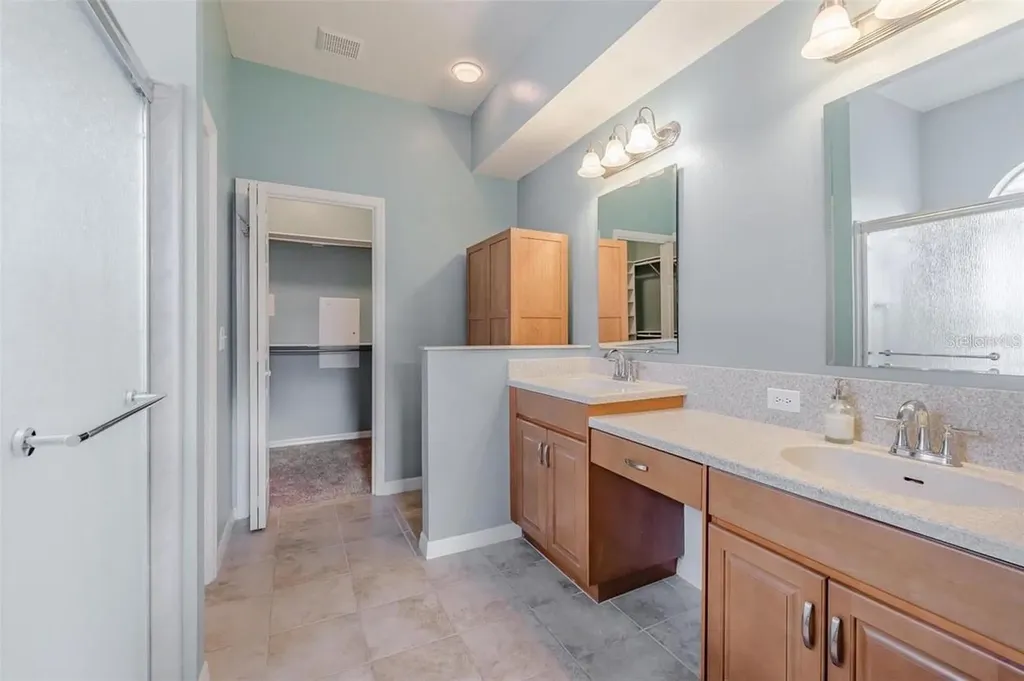 405 Fern Gulley Drive Seffner FL 33584