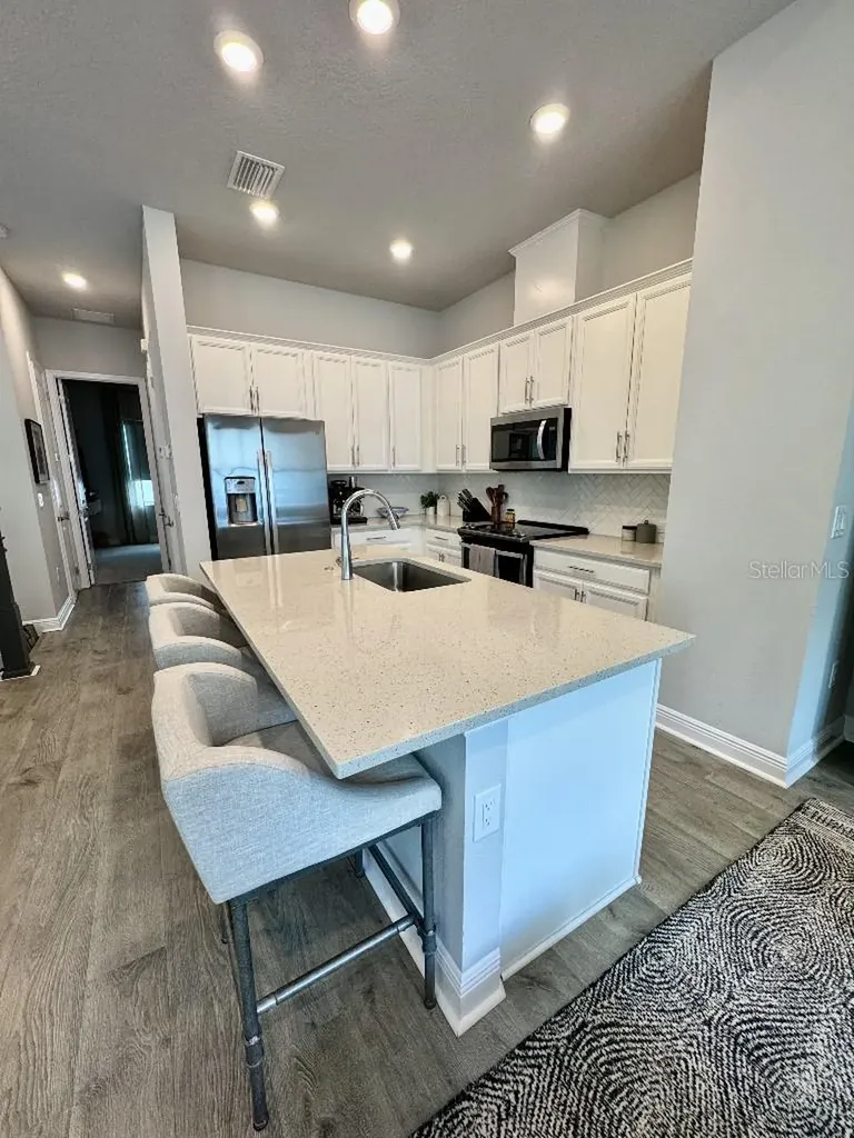 2317 Lindstrom Street Sarasota FL 34237