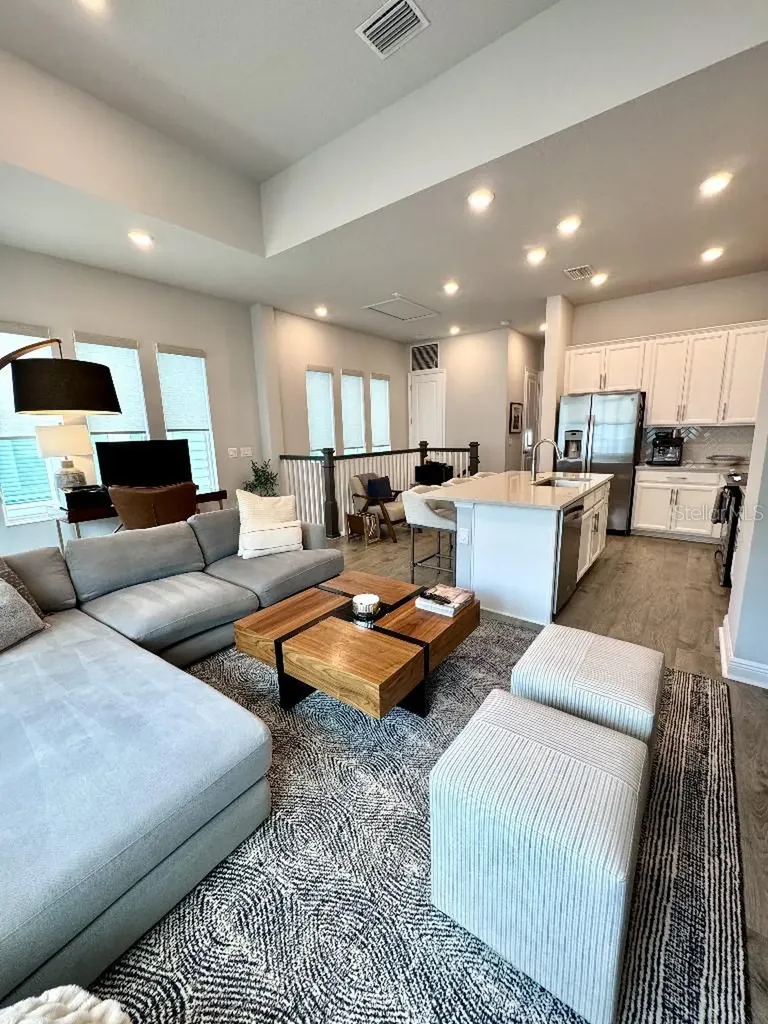 2317 Lindstrom Street Sarasota FL 34237