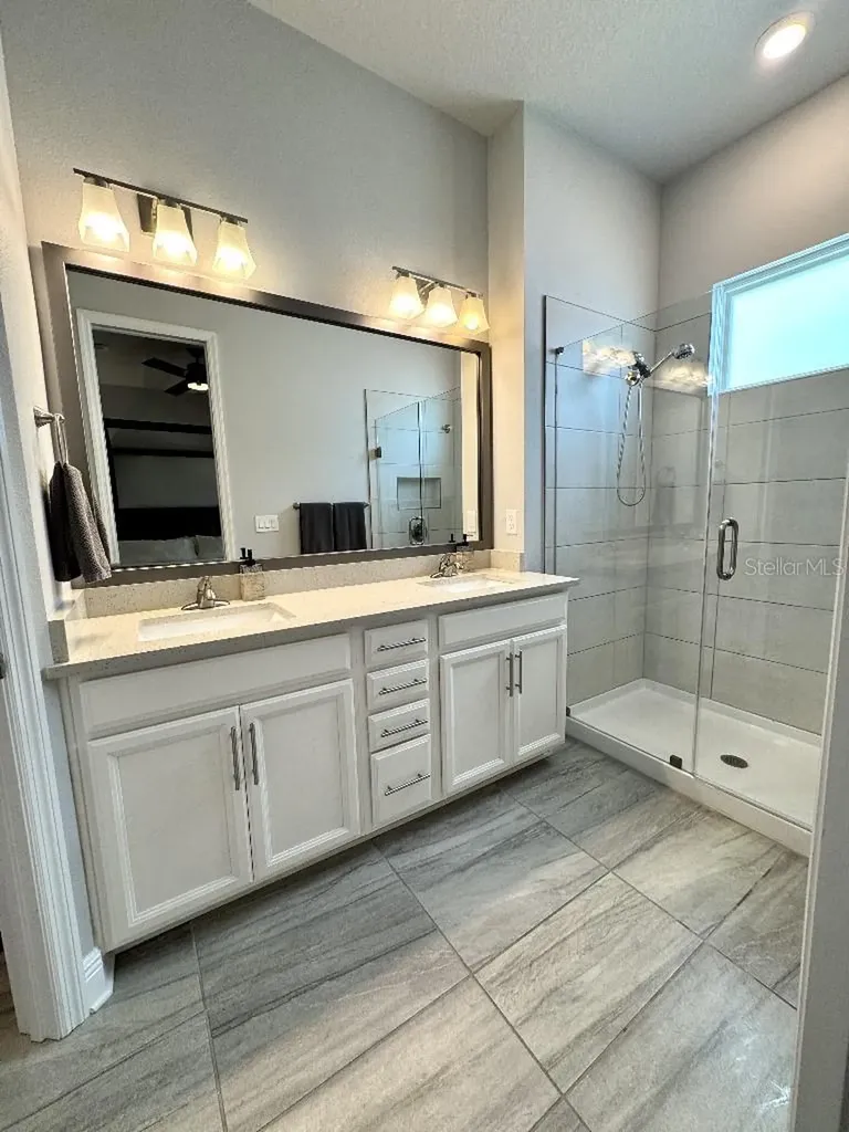 2317 Lindstrom Street Sarasota FL 34237