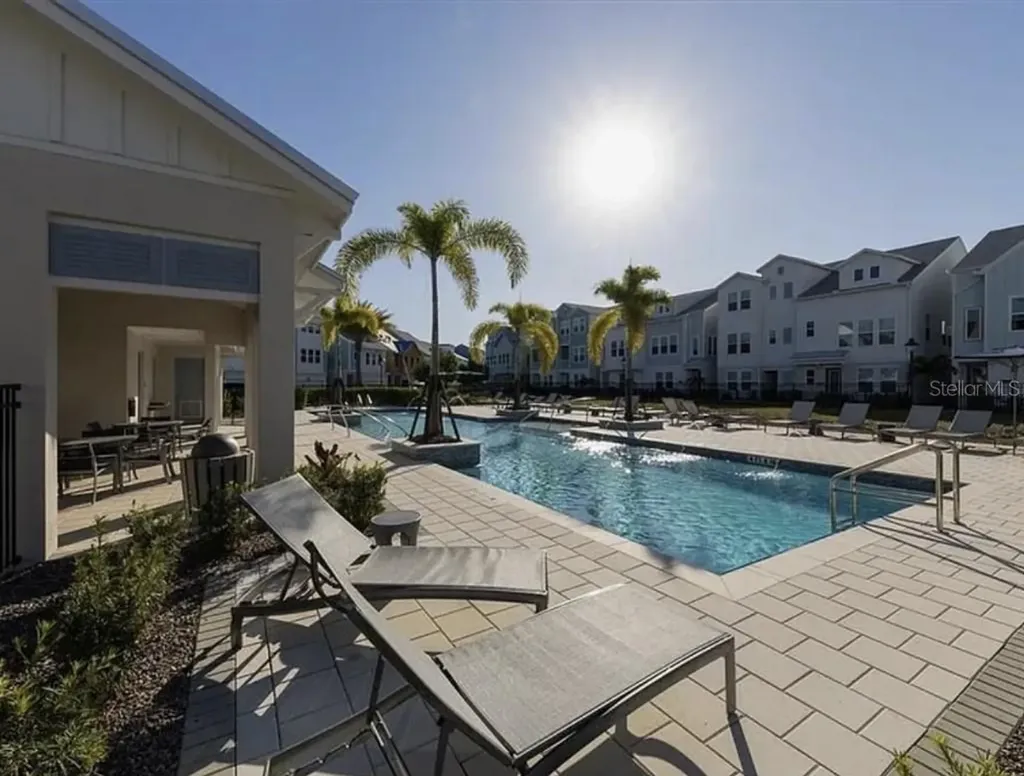 2317 Lindstrom Street Sarasota FL 34237