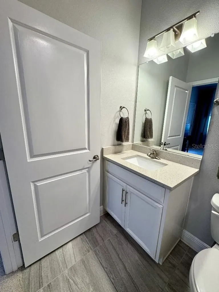 2317 Lindstrom Street Sarasota FL 34237
