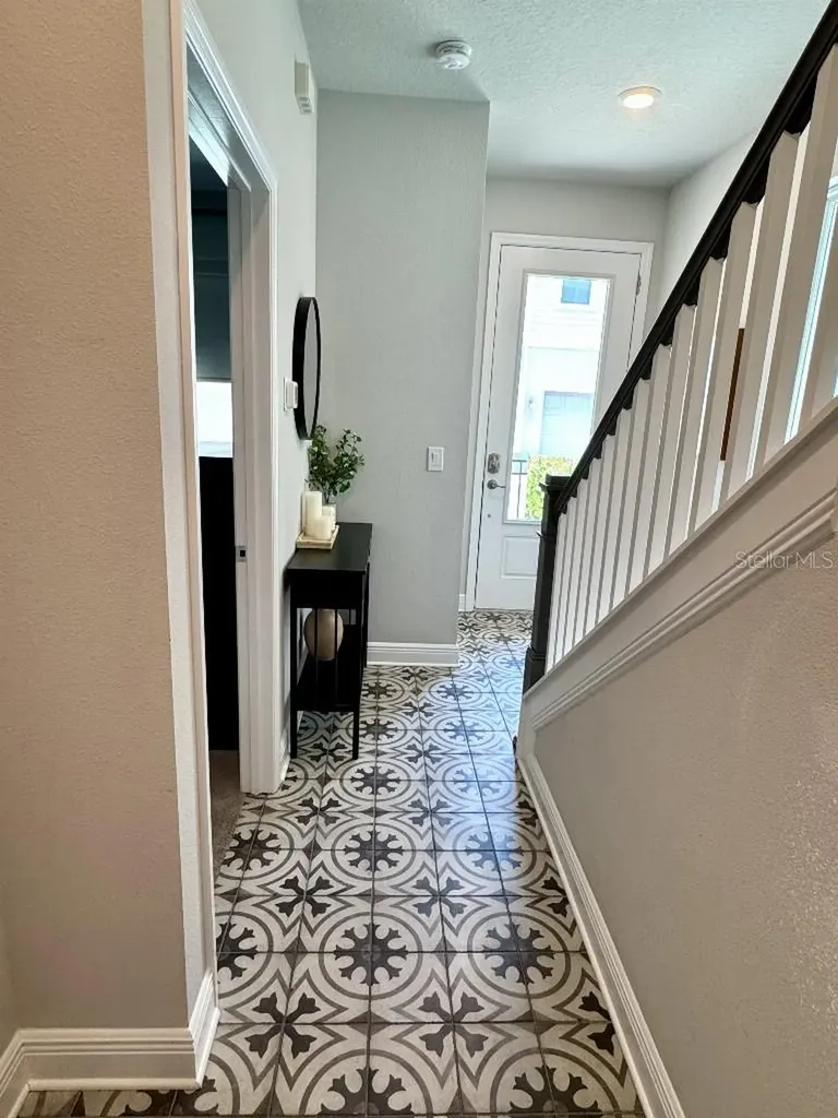 2317 Lindstrom Street Sarasota FL 34237