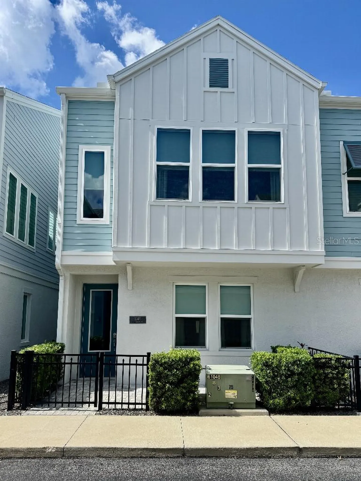 2317 Lindstrom Street Sarasota FL 34237