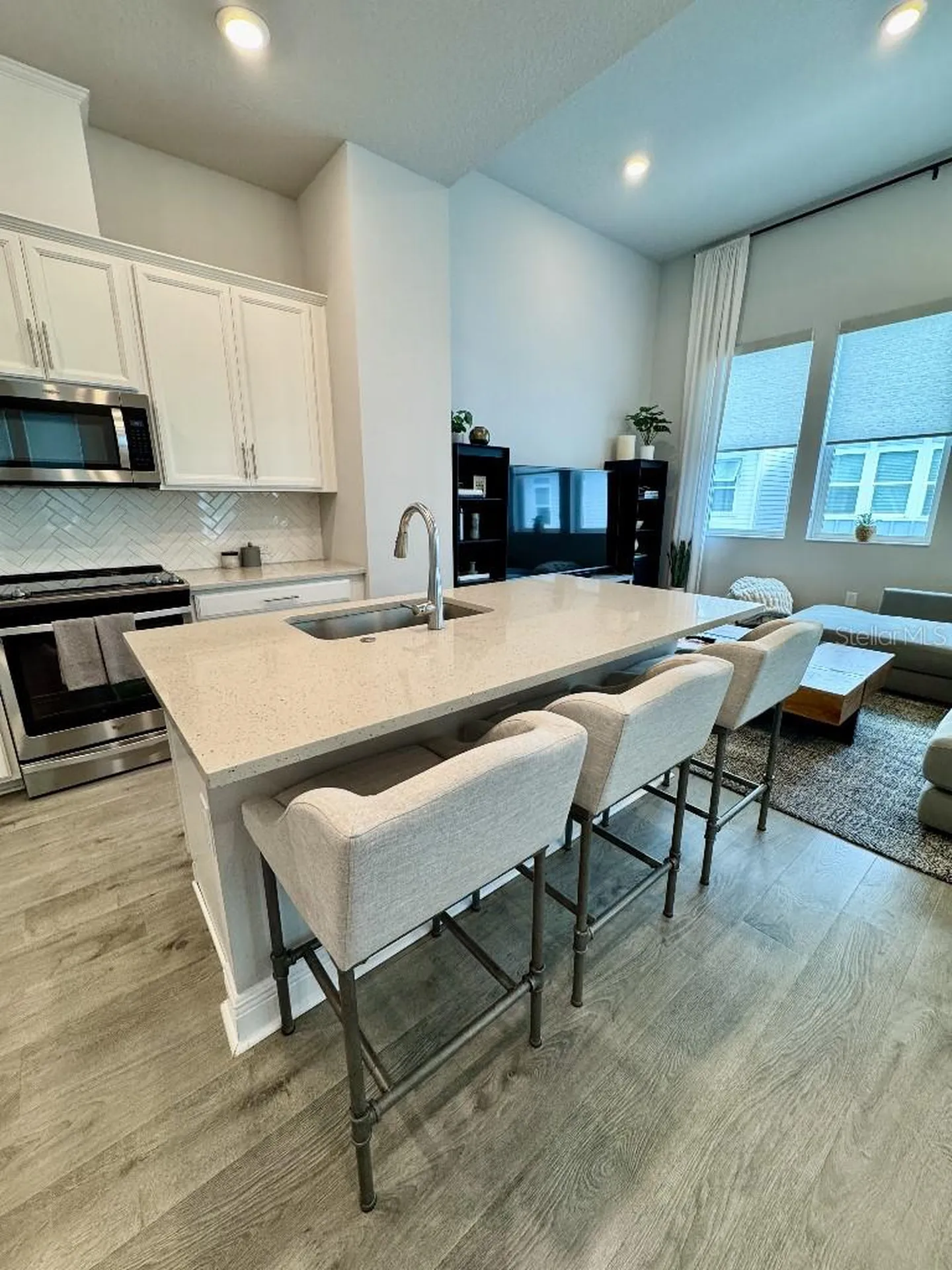 2317 Lindstrom Street Sarasota FL 34237