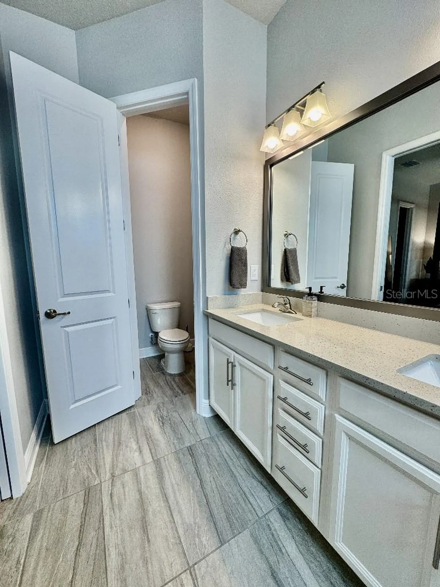 2317 Lindstrom Street Sarasota FL 34237