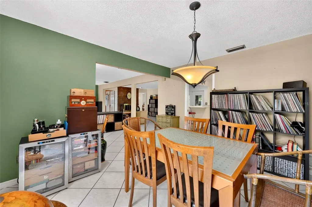 Longwood FL 32779