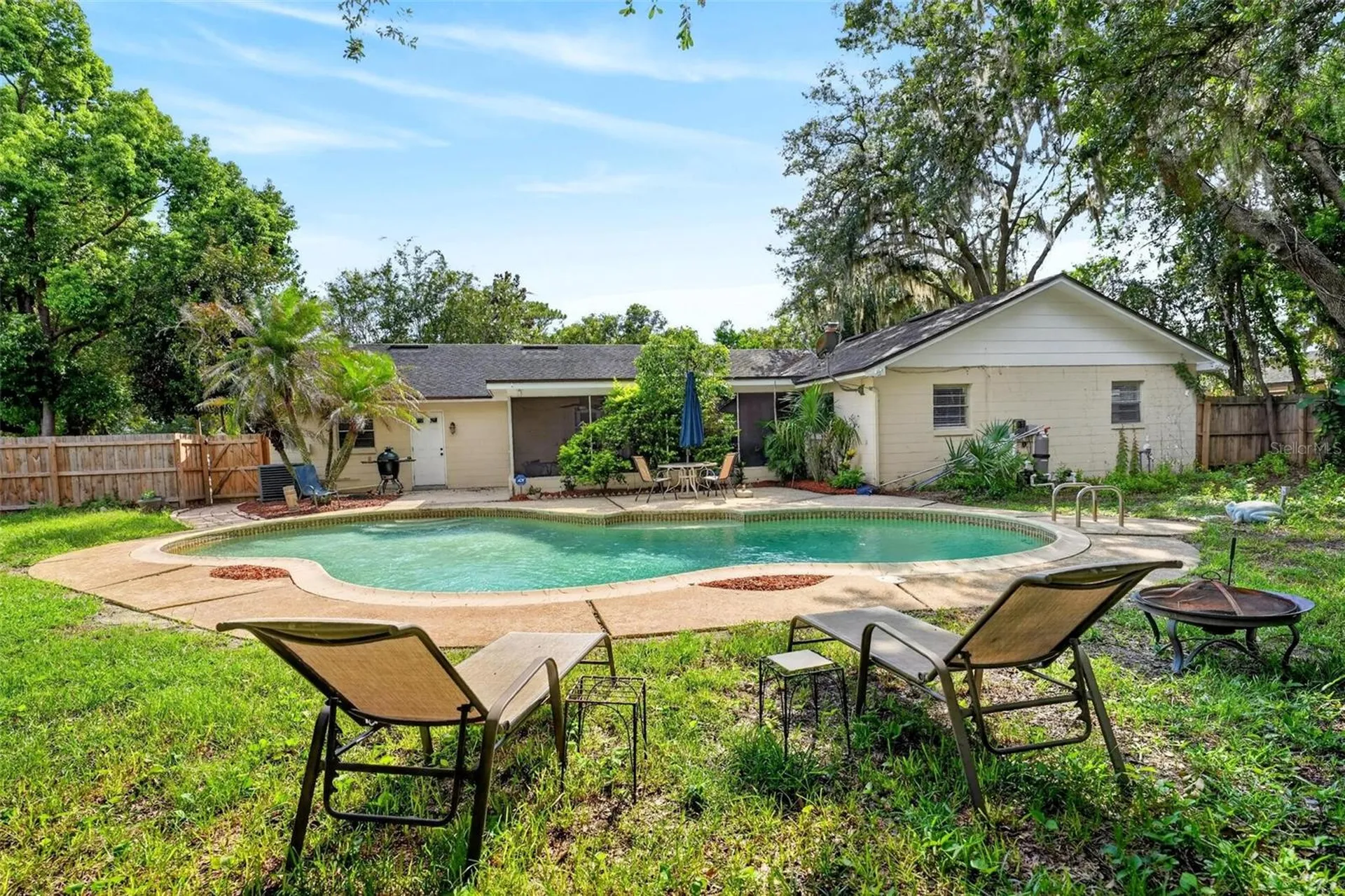 209 Royal Oaks Circle Longwood FL 32779
