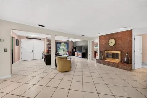 Longwood FL 32779